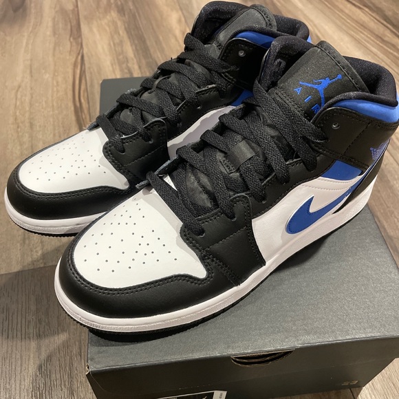 Air Jordan 1 Mid White Racer Blue Black 554725-140 - Picture 13 of 14